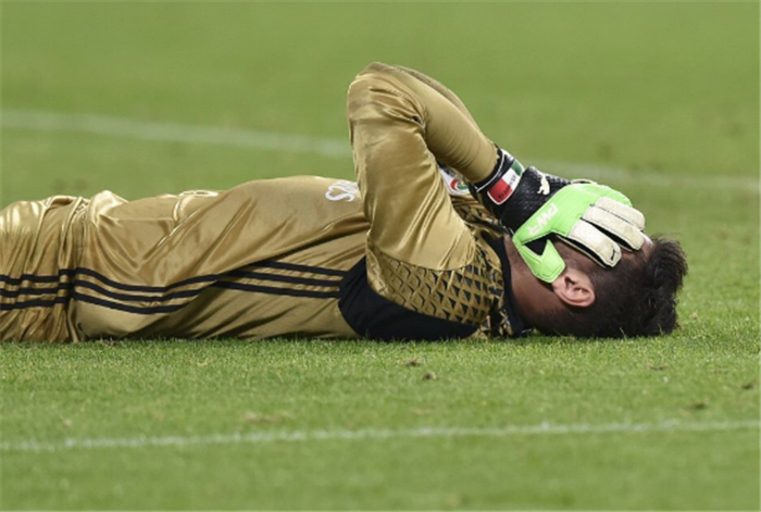 今晚突围战来临，勒沃库森围绕足总杯造点机会，话题不断，身体对抗强度拉满的简单介绍