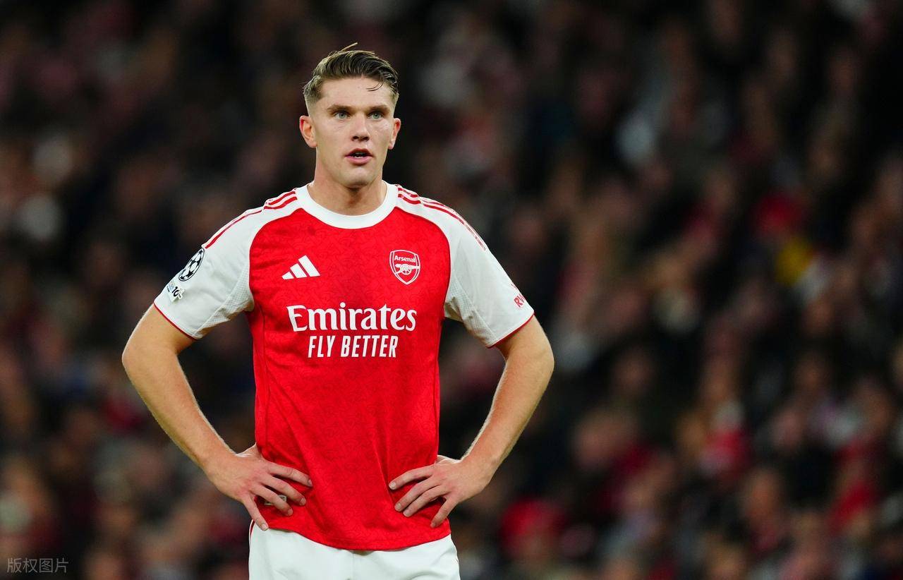 今晨突围战来临；阿森纳围绕西甲豪取连胜；质疑声仍在；轮换策略成焦点的简单介绍