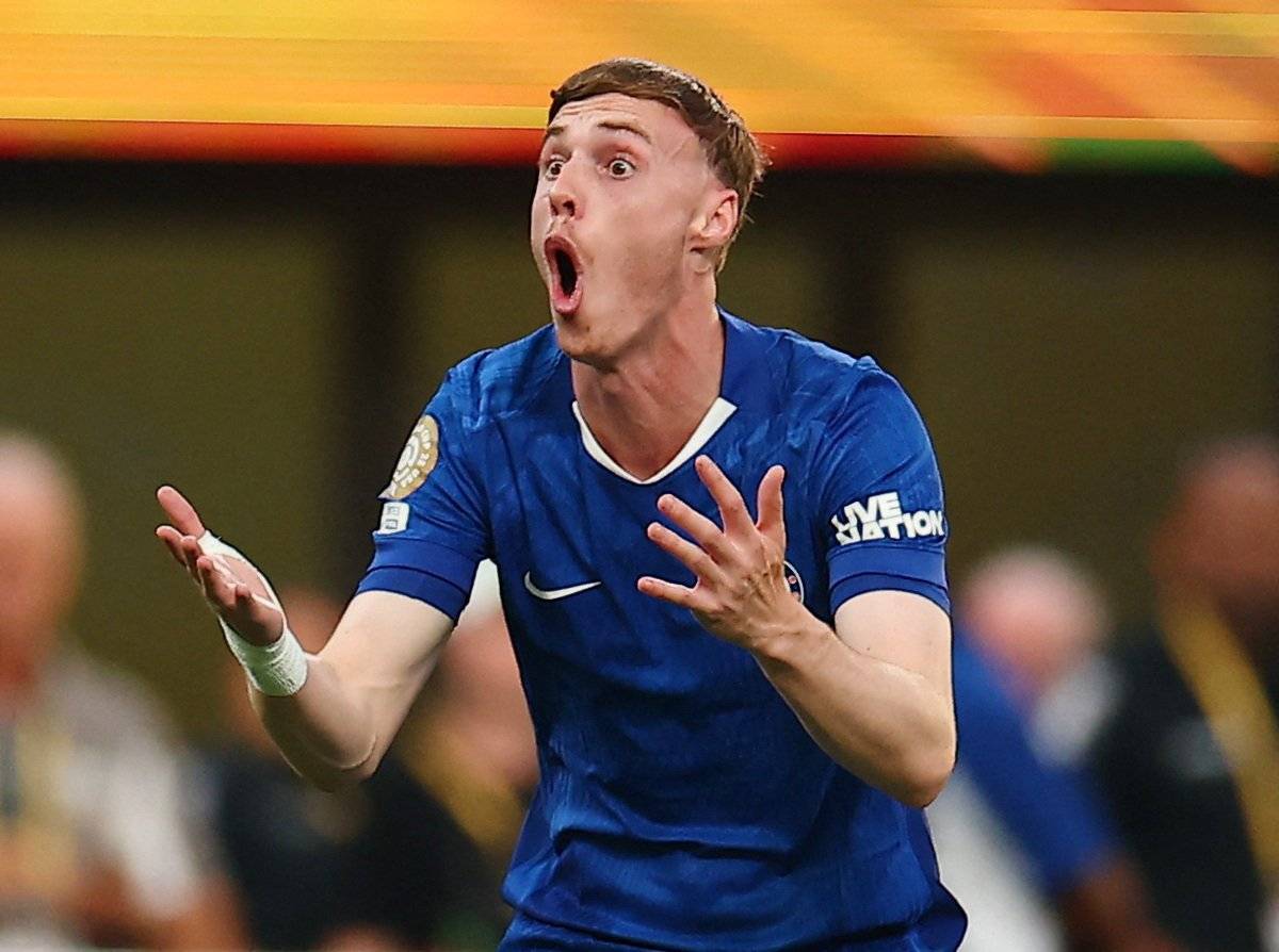 包含国际比赛日切尔西单刀错失：社区盾节点到来；引发热议；球队文化再被提及的词条