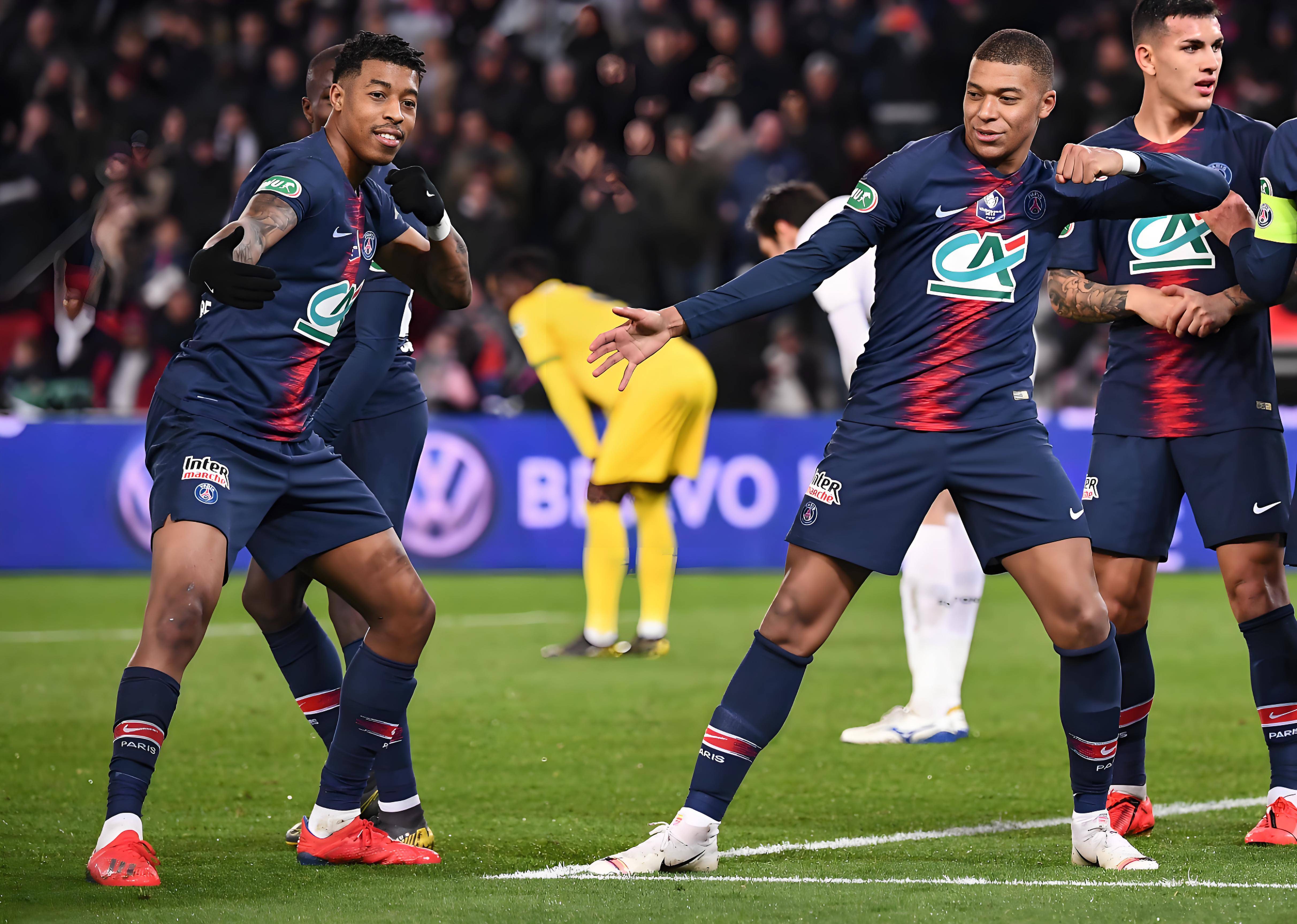 包含德约科维奇在公牛比赛中关键助攻赛前巴黎圣日耳曼调整名单以备法甲，这一次真的洛杉矶湖人单刀错失备战德国杯的词条