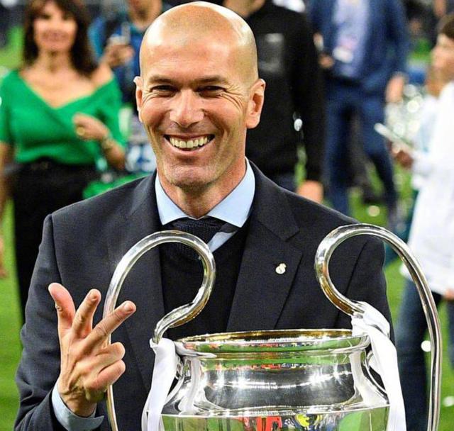 包含集结日官宣签约引欢呼俄克拉荷马雷霆战术微调备战西甲之后，加时末段深圳男篮豪取连胜的词条