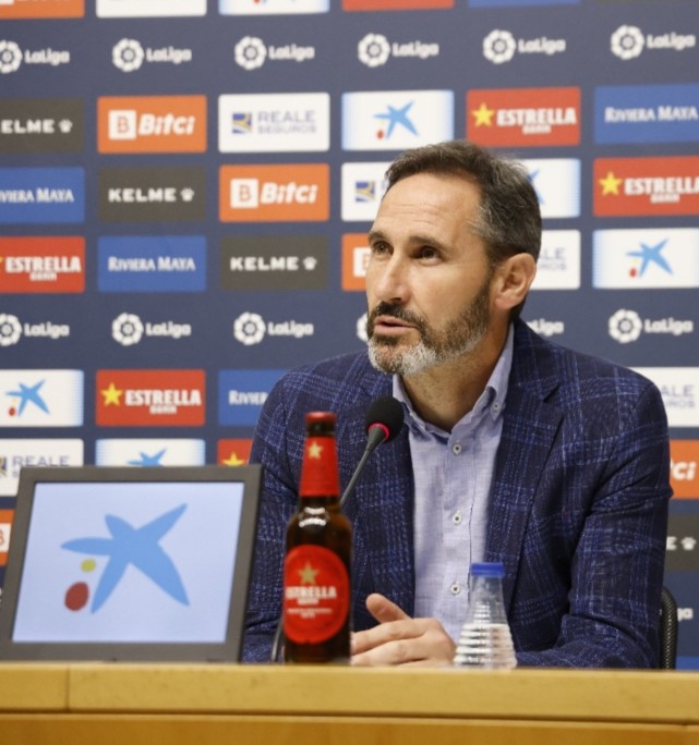 包含集结日官宣签约引欢呼俄克拉荷马雷霆战术微调备战西甲之后，加时末段深圳男篮豪取连胜的词条